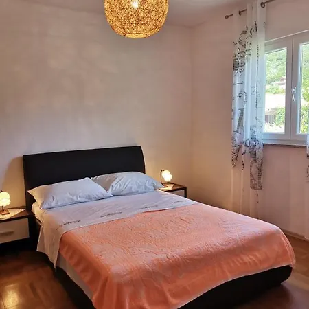 Apartment Dobrila Jurandvor